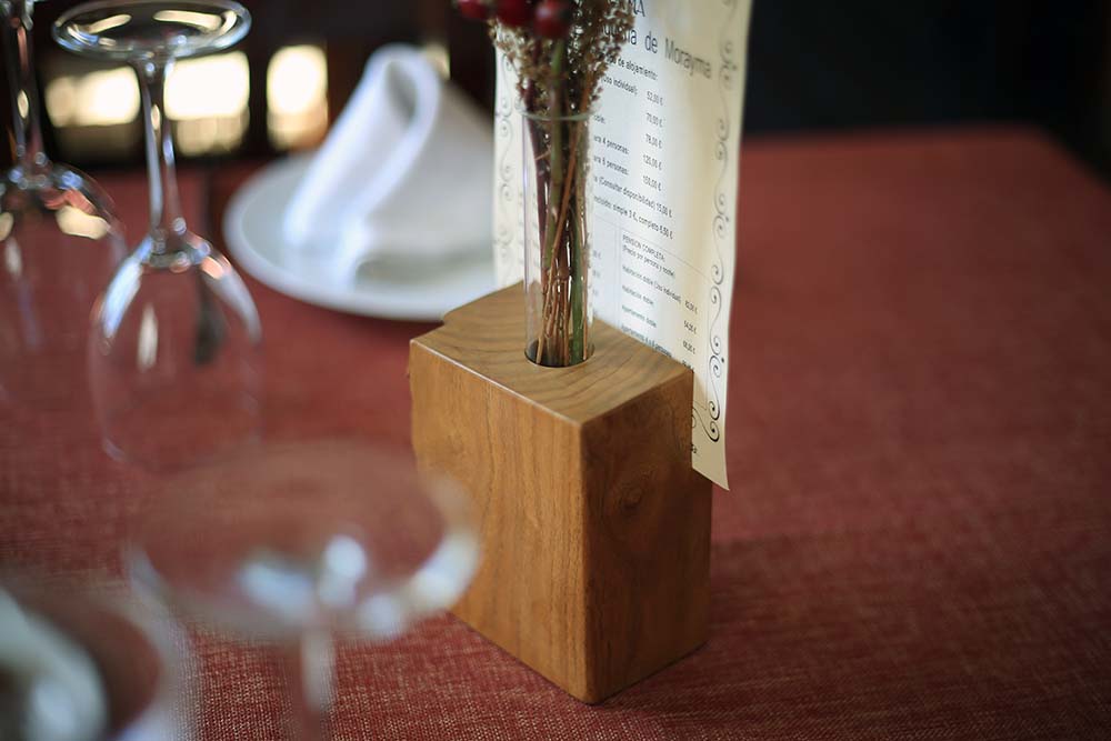 Ikebana vase used as menu holder
